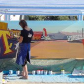 Michelle-Auboiron-Neon-Boneyard-peinture-live-a-Las-Vegas-3 thumbnail