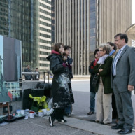 michelle-auboiron-peinture-en-direct-de-paris-la-defense-14 thumbnail