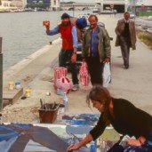Michelle-Auboiron-peint-in-situ-les-Ponts-de-Paris-Photo-Anne-Sarter-16 thumbnail